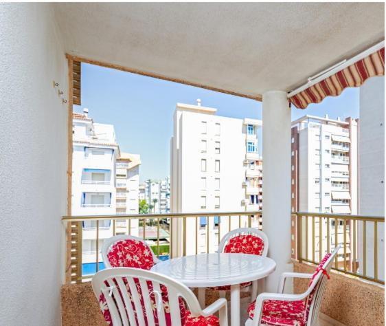 Jardin 5 Playa De Gandia - No Fiestas - Con Wifi Leilighet Eksteriør bilde
